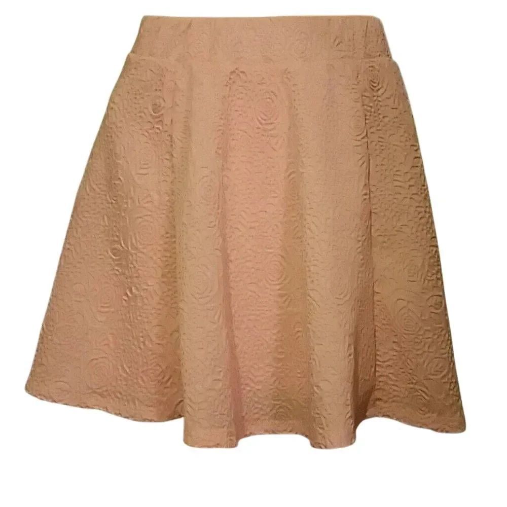 Xhilaration Peach skirt 10